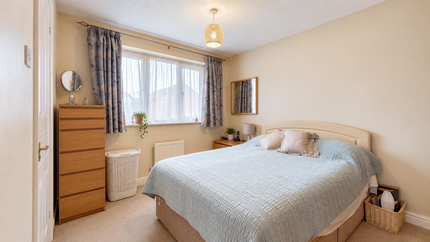Hockliffe Brae, Walnut Tree, Milton Keynes